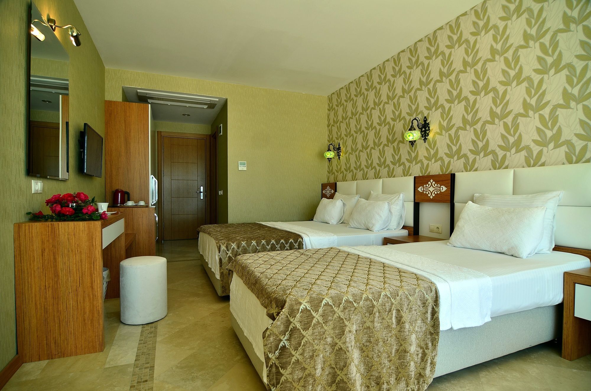 Cunda Kivrak Hotel Айвалык Экстерьер фото